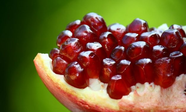 The Wonder Fruit: Eat Pomegranate to Fight Ageing and Improve Endurance
