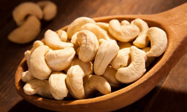 Health Benefits of Cashew Nuts or Kaju