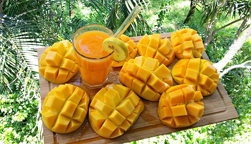 These 6 Health Benefits Will Make You Gobble Up All the Mangoes in Your Fridge Today
